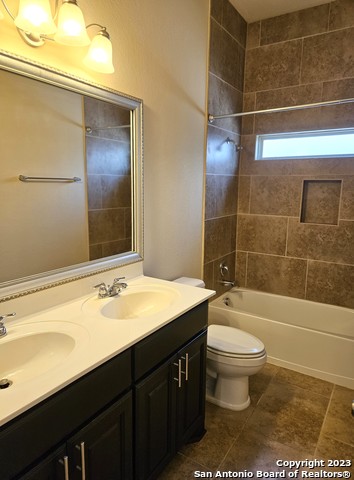 Listing photo id 24 for 816 Alpino