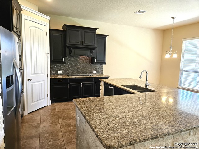 Listing photo id 4 for 816 Alpino