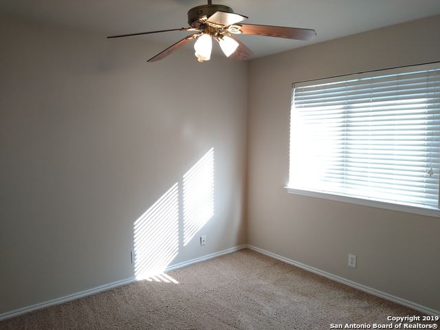 Image 17 of 24 For 6114 Lakeview Court