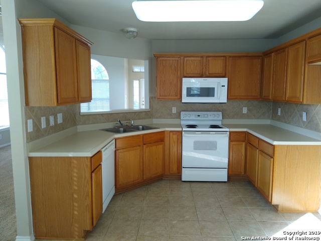 Image 7 of 24 For 6114 Lakeview Court