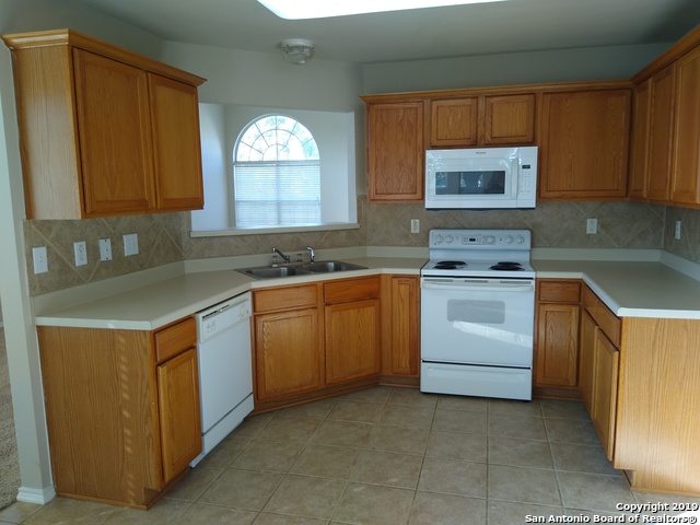 Image 8 of 24 For 6114 Lakeview Court