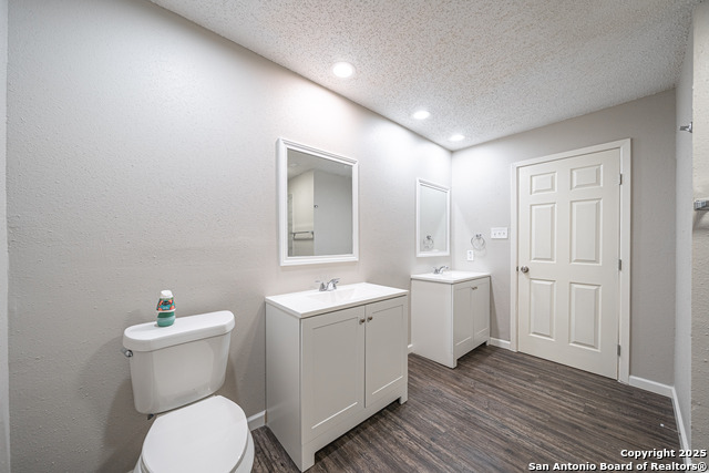 Image 19 of 40 For 9827 Delta Ridge