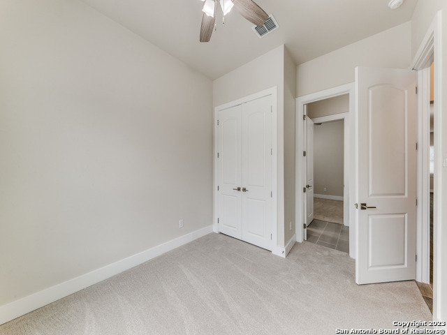 Image 15 of 25 For 11158 Vance Jackson Rd  17