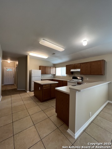 Image 11 of 49 For 9411 Massaro St