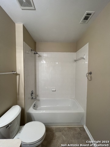 Image 37 of 49 For 9411 Massaro St