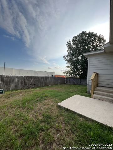Image 47 of 49 For 9411 Massaro St