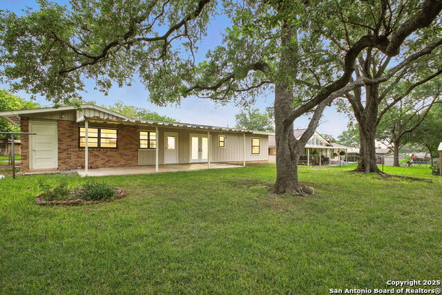 Image 4 of 28 For 3226 Colony  
