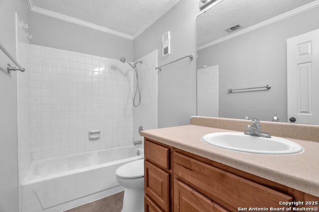 Listing photo id 29 for 4212 Medical 1705