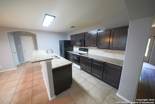 Image 11 of 50 For 3907 Whisper View