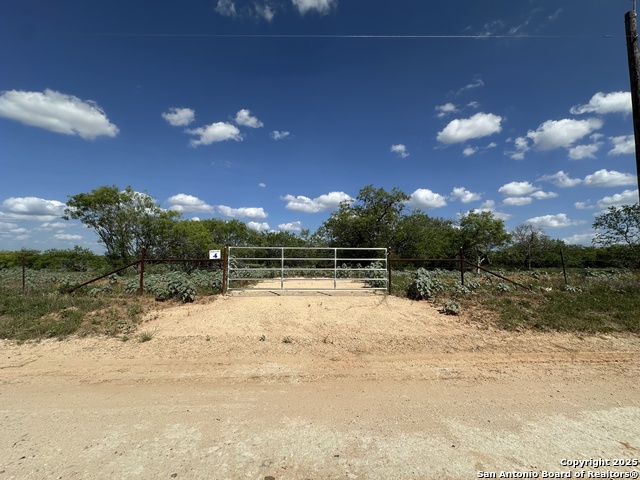 Image 3 of 10 For 84 Cr 476  