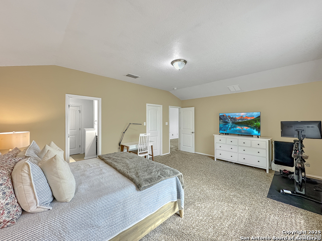 Listing photo id 13 for 6847 Briscoe Mill