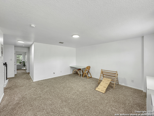 Listing photo id 17 for 6847 Briscoe Mill