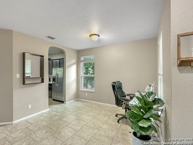 Listing photo id 1 for 6847 Briscoe Mill