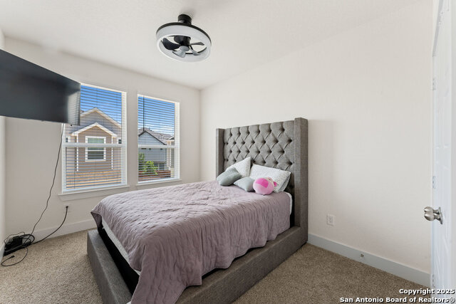 Listing photo id 14 for 9619 Stillwater