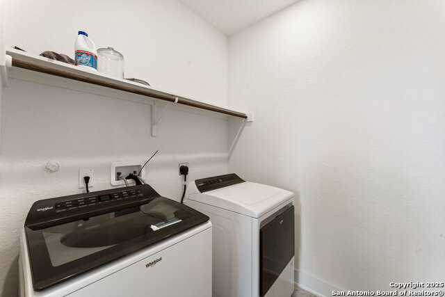Listing photo id 16 for 9619 Stillwater