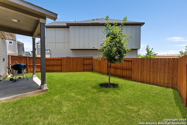 Listing photo id 25 for 9619 Stillwater