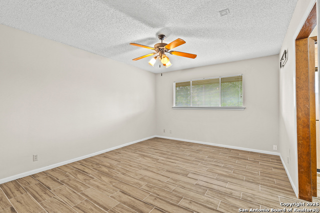 Image 21 of 31 For 3534 Pinebluff