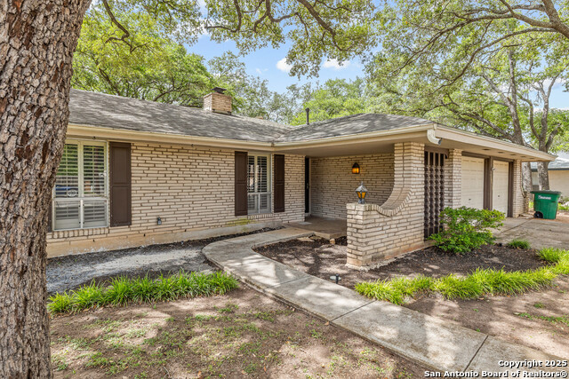 Image 3 of 31 For 3534 Pinebluff