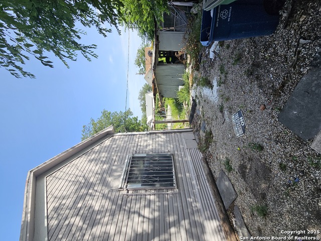 Listing photo id 7 for 101 Willow  