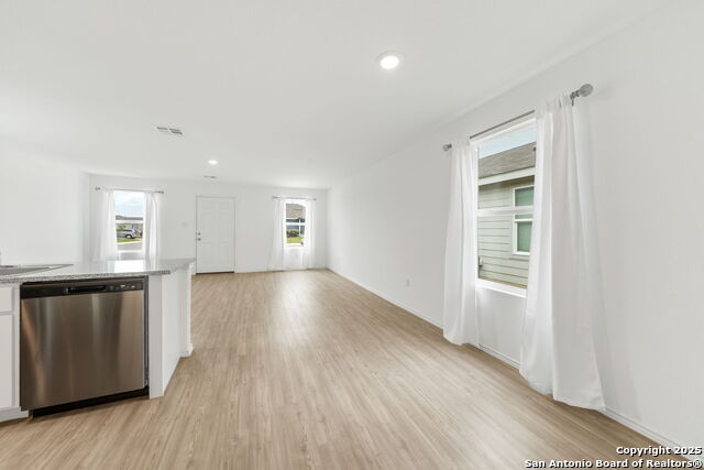 Image 18 of 32 For 7434 Silos Ridge
