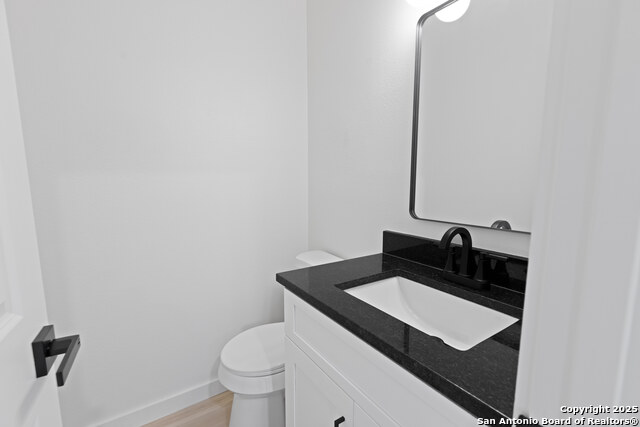 Image 18 of 34 For 3406 Maitland