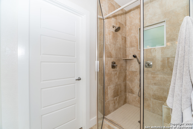 Image 27 of 30 For 2747 Del Pilar Dr