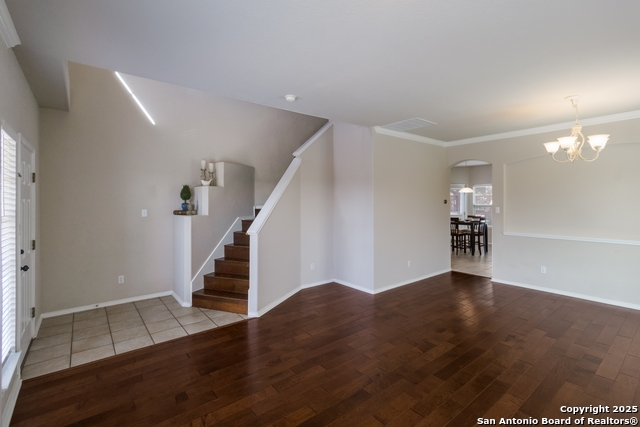 Image 11 of 28 For 21218 Encino Ash
