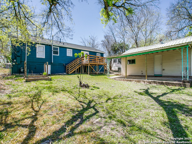 Listing photo id 22 for 115 Blakeley Dr