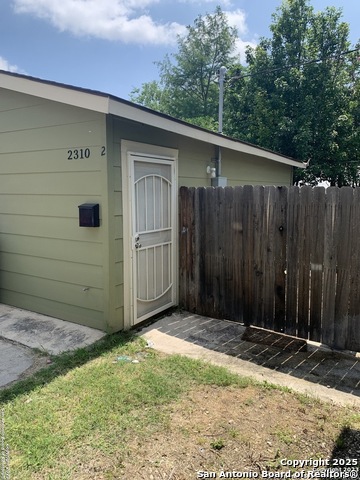 Details for 2310 Navidad N 2, San Antonio, TX 78201