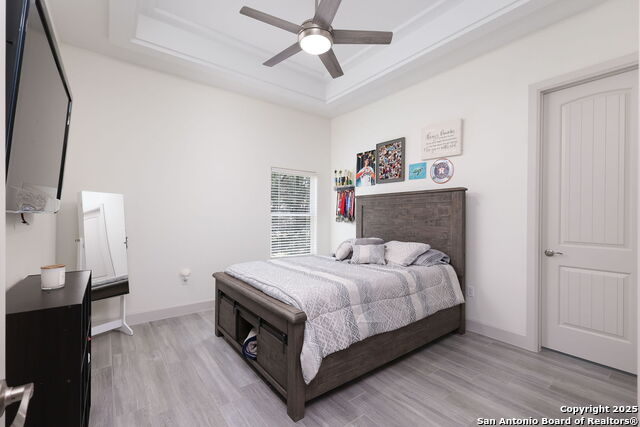 Image 24 of 43 For 2366 Comal Springs