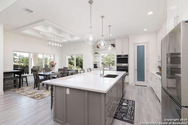 Image 3 of 43 For 2366 Comal Springs