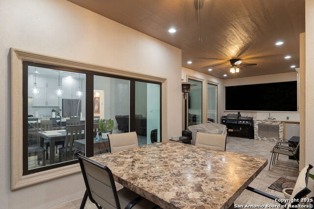 Image 33 of 43 For 2366 Comal Springs