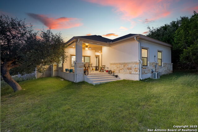 Image 38 of 43 For 2366 Comal Springs