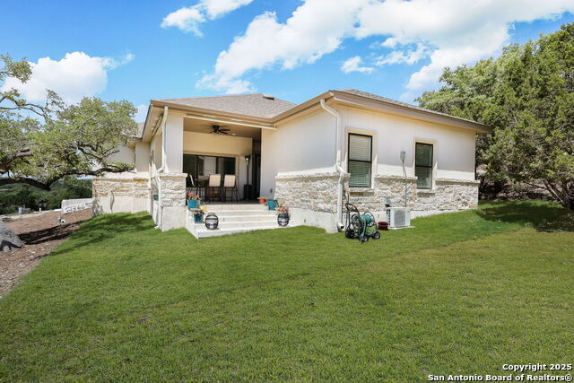 Image 39 of 43 For 2366 Comal Springs
