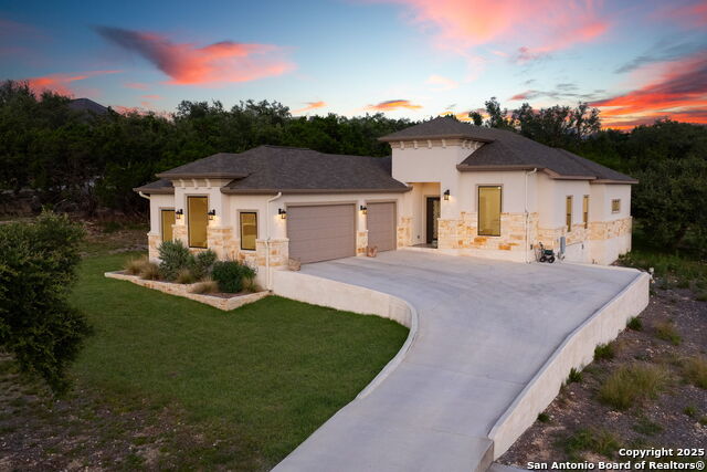 Image 5 of 43 For 2366 Comal Springs