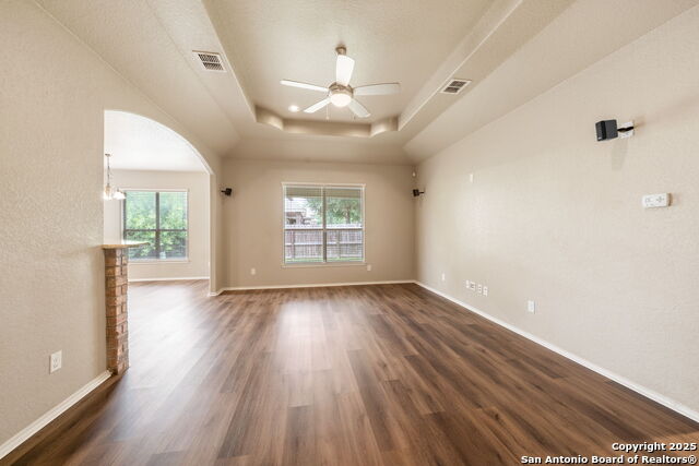 Image 9 of 29 For 4023 Grissom Grove