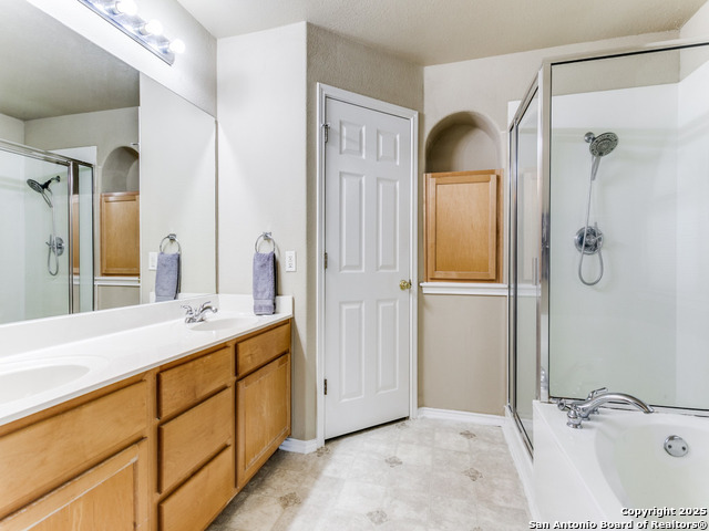 Listing photo id 17 for 3409 Abbeville