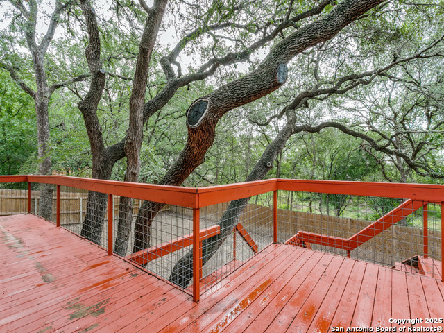 Listing photo id 19 for 3409 Abbeville