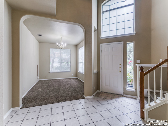 Listing photo id 2 for 3409 Abbeville