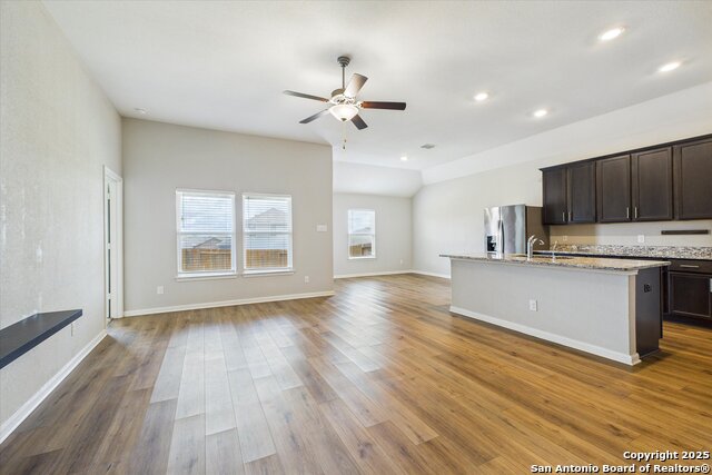 Listing photo id 8 for 9135 Bennett