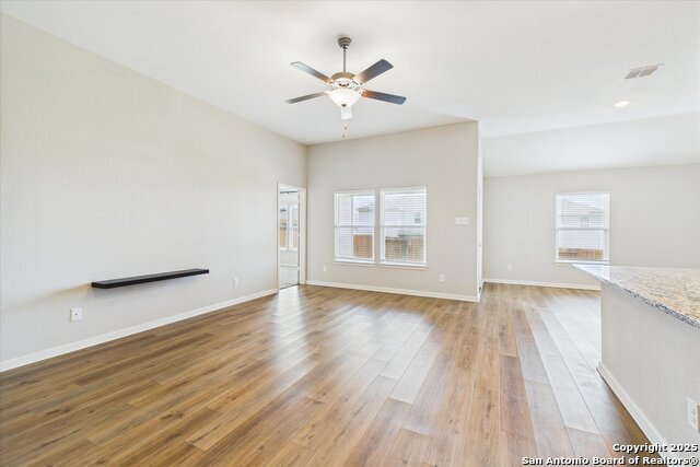 Listing photo id 10 for 9135 Bennett