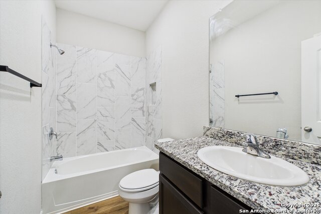 Listing photo id 6 for 9135 Bennett