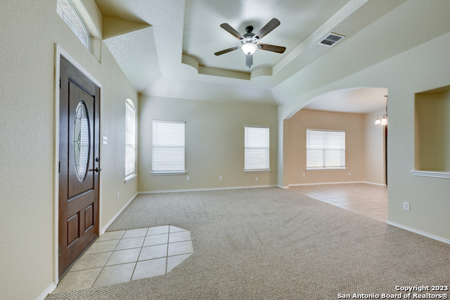 Listing photo id 16 for 10511 Weser Ln
