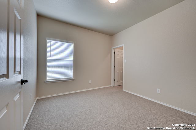 Listing photo id 23 for 10511 Weser Ln