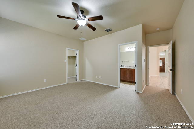 Listing photo id 5 for 10511 Weser Ln