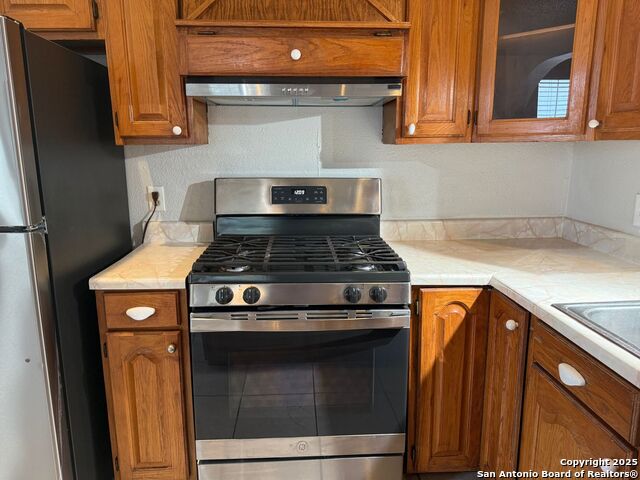 Image 5 of 19 For 1226 36th Nw
