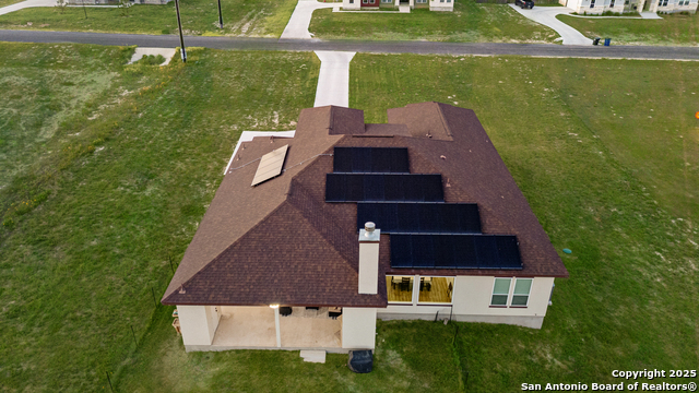 Image 61 of 66 For 140 Summer Meadow Dr