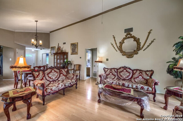 Image 10 of 25 For 5775 Larkdale