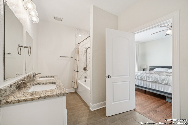 Image 19 of 28 For 1139 Russell Pl W