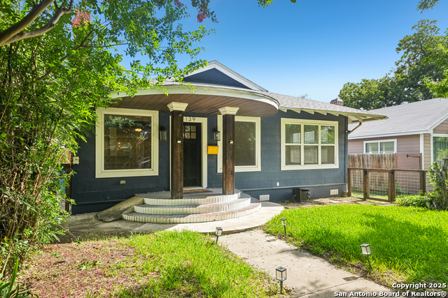 Image 2 of 28 For 1139 Russell Pl W